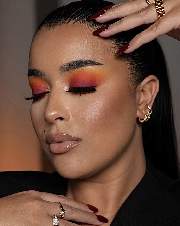 Neutrale glam look door RAUNAQ